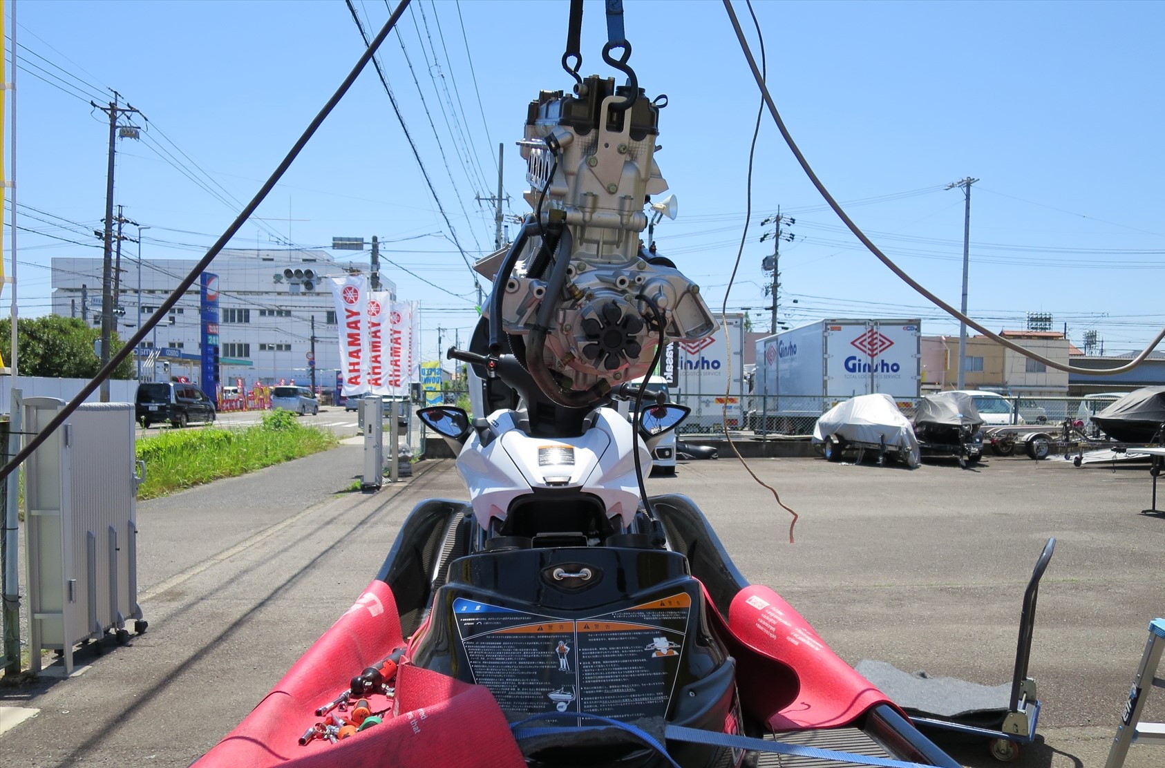 カワサキジェットスキー ウルトラLX エンジン脱着作業
